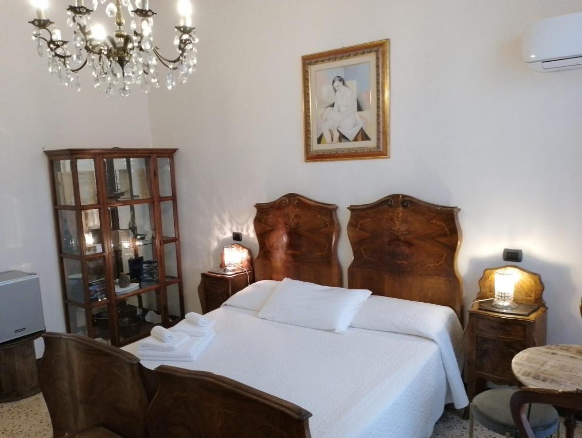 Glam Resort G H O S T E L La Spezia Extérieur photo